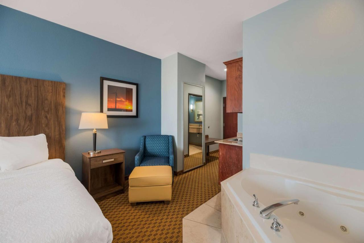 Best Western South Plains Inn & Suites Levelland Buitenkant foto