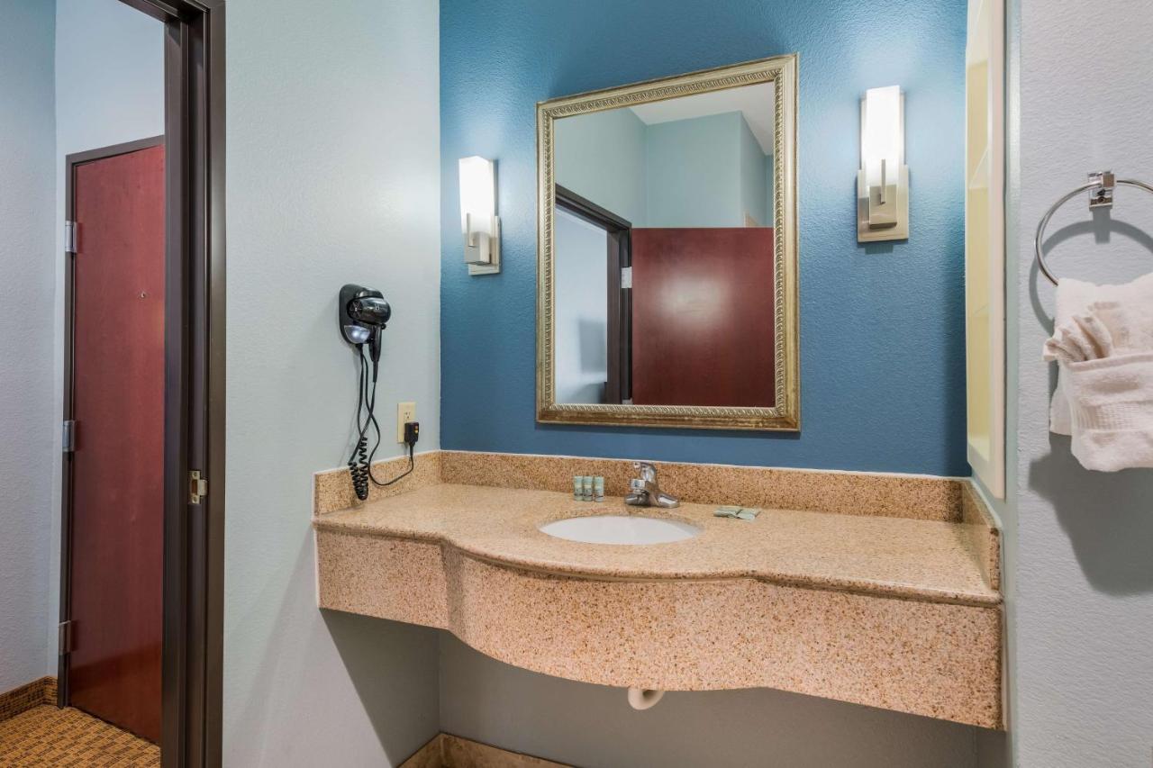 Best Western South Plains Inn & Suites Levelland Buitenkant foto