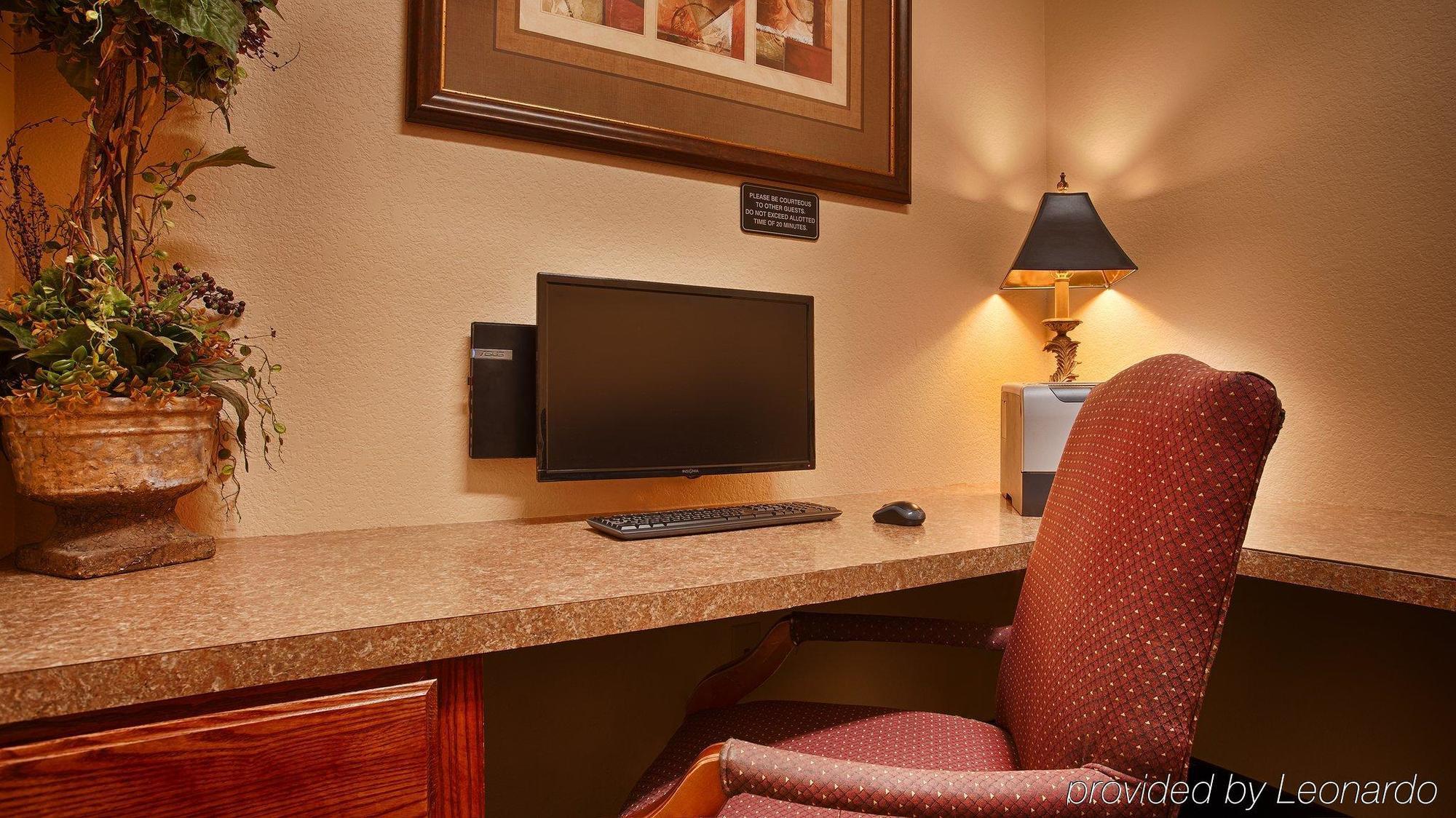 Best Western South Plains Inn & Suites Levelland Buitenkant foto