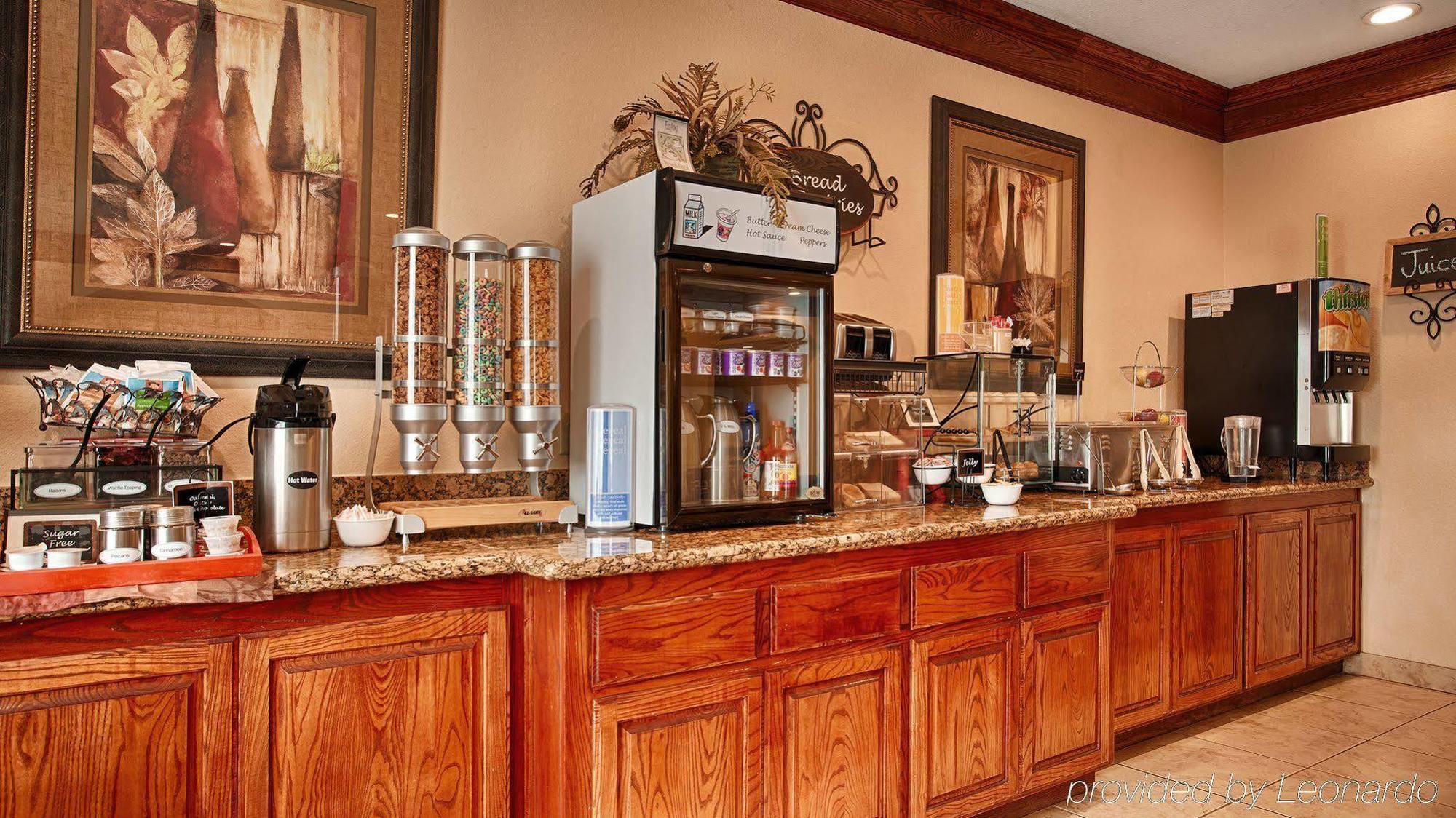 Best Western South Plains Inn & Suites Levelland Buitenkant foto