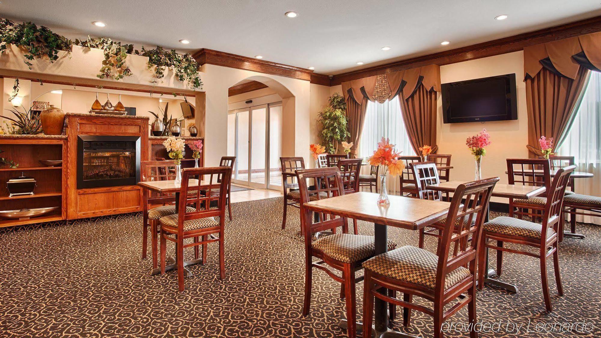 Best Western South Plains Inn & Suites Levelland Buitenkant foto